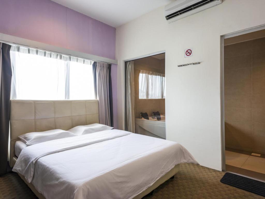 Suite dengan Tab Mandi Panas